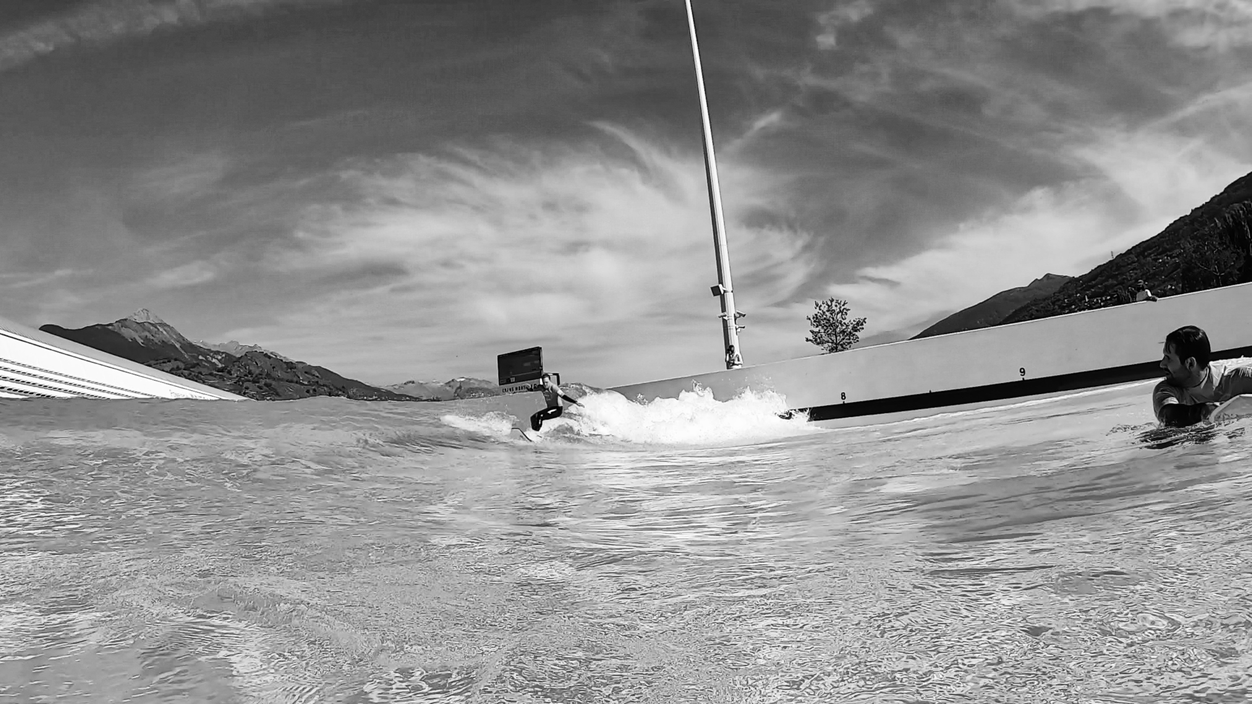 Alaïa Bay Schweiz Ocean Surfing